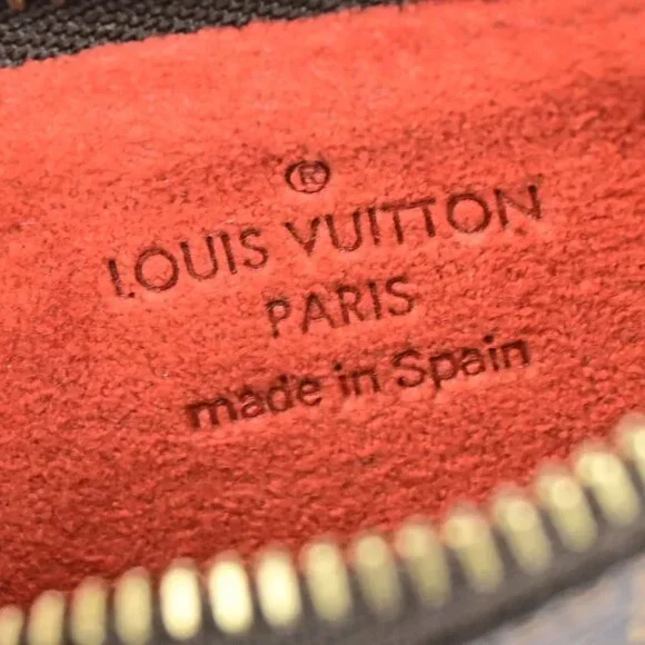 AUTHENTICITY GUARANTEED LOUIS VUITTON Pochette Cles Coin Key case Damier